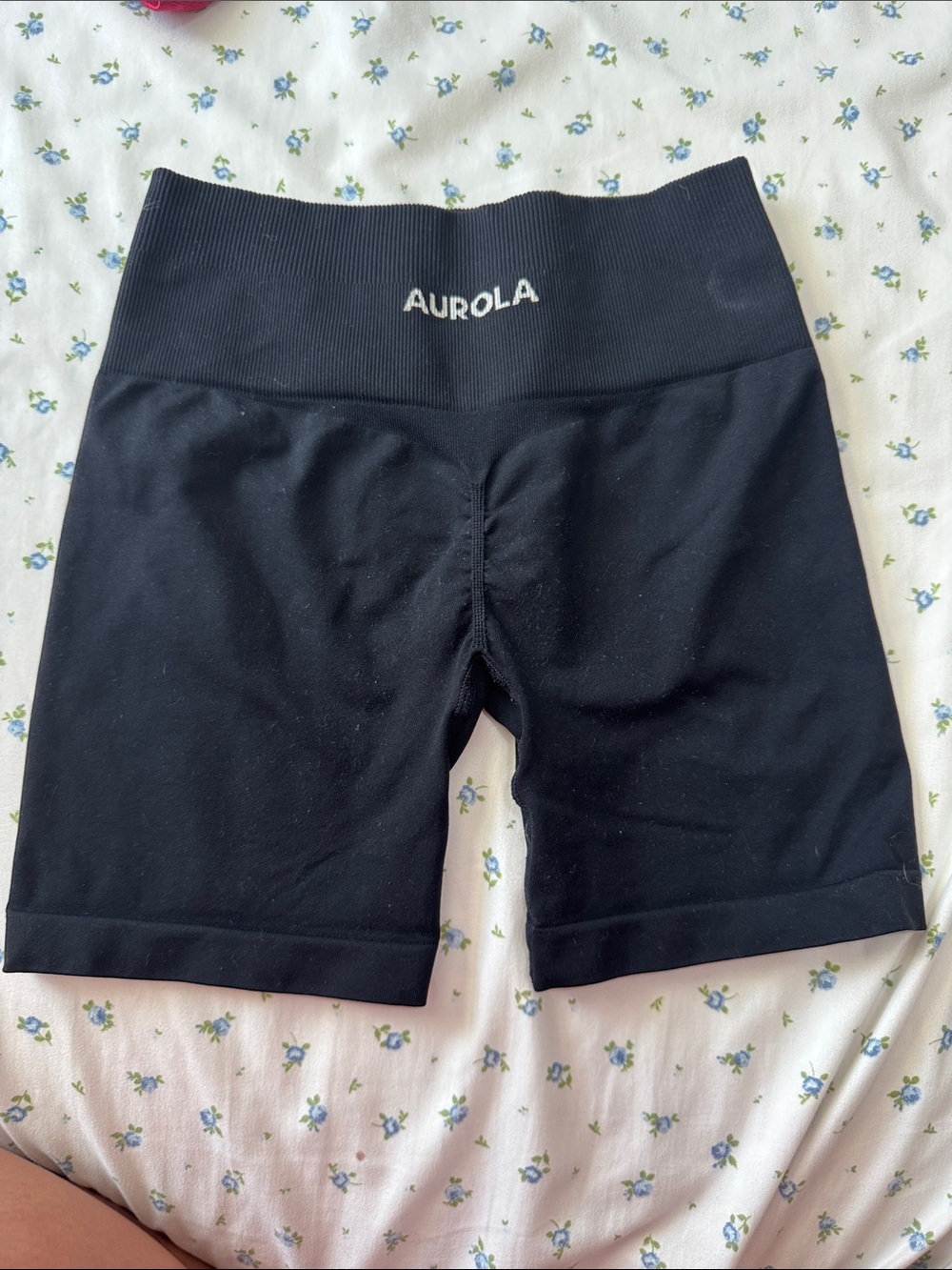 Aurola Black High-Rise Bike Shorts